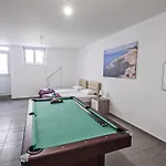 Villa Miramar, Luxury And New 5bdr With Pool Protaras