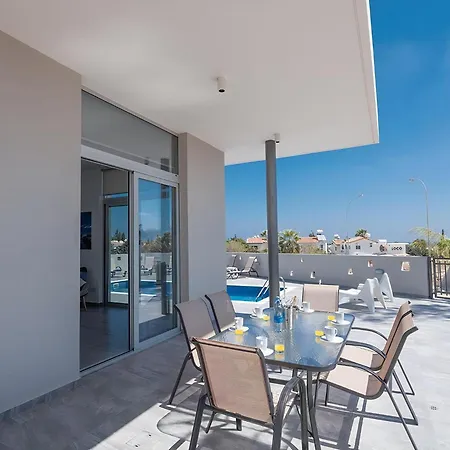 Miramar, Luxury And New 5bdr With Pool And Stunning Sea Views
