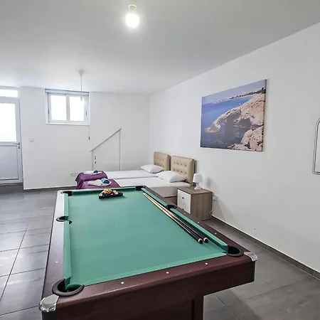 Villa Miramar, Luxury And New 5bdr With Pool And Stunning Sea Views *