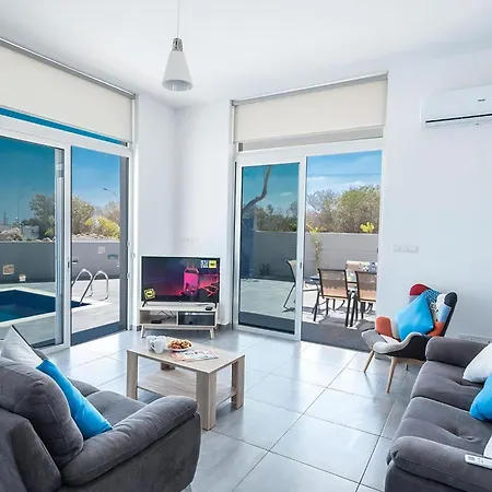 Miramar, Luxury And New 5bdr With Pool And Stunning Sea Views * Protaras