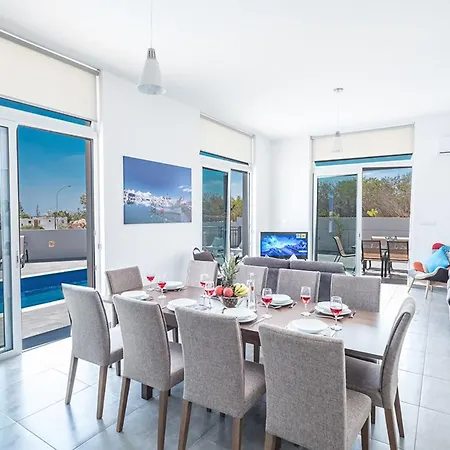Miramar, Luxury And New 5bdr With Pool Villa Protaras