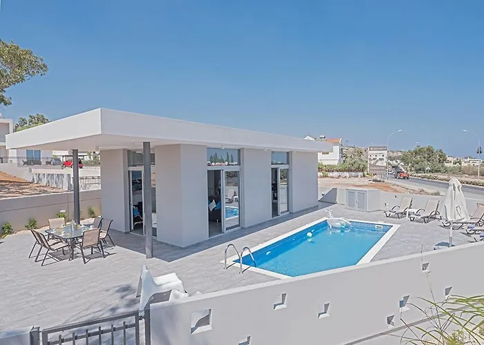 Miramar, Luxury And New 5bdr With Pool 빌라 *